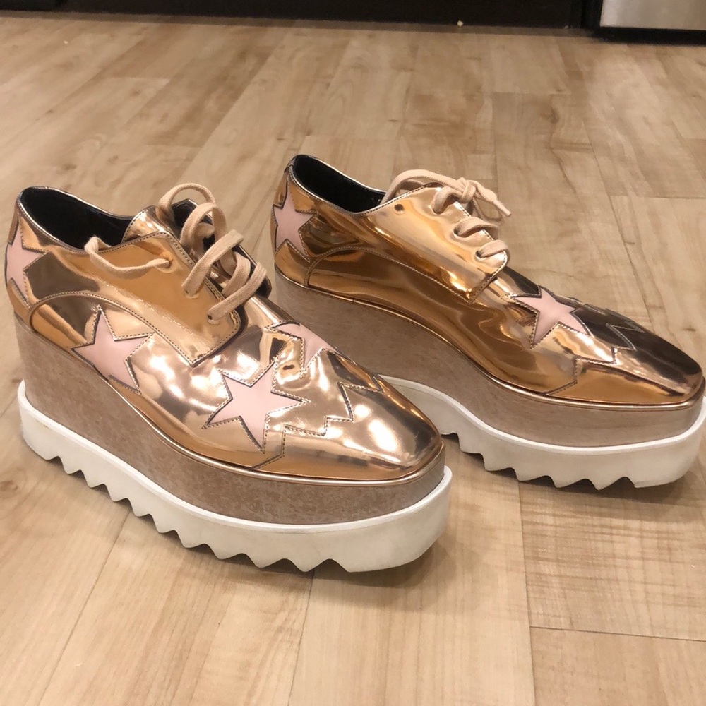 STELLA MCCARTNEY
star-embellished Elyse shoes